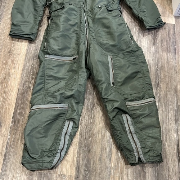 Military green coverall flying suit by John Ownbey co
Size Medium long - Picture 5 of 11